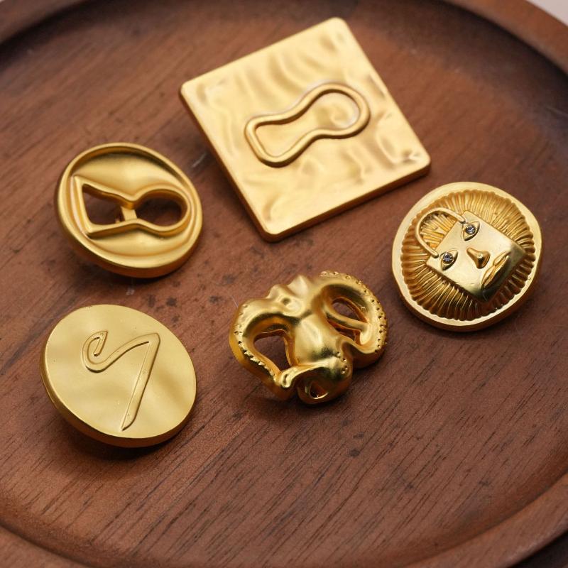Vintage Metal Button Heart Sha - Craft Embellishment 评论和价格